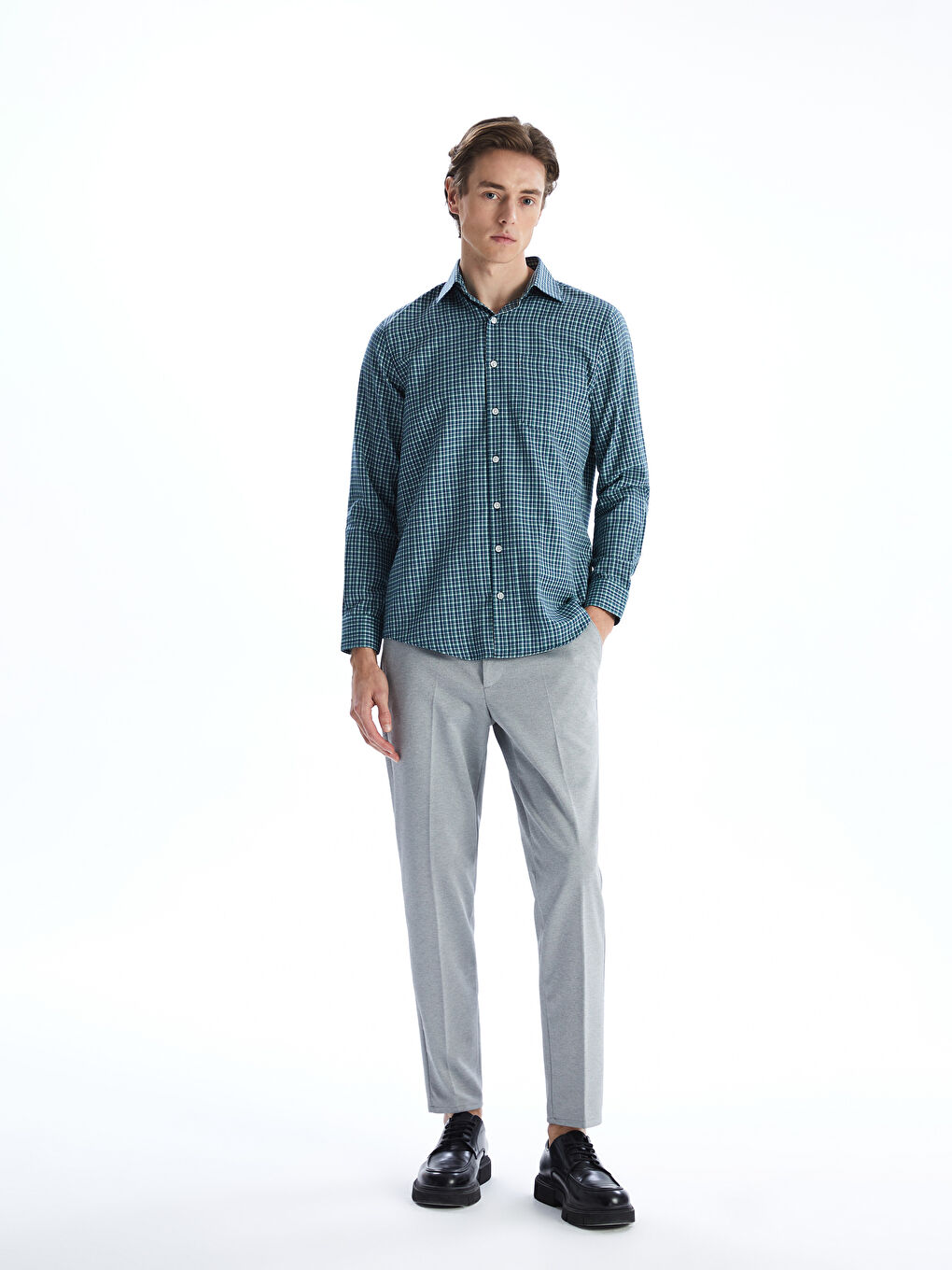 LCWAIKIKI Formal Regular Fit Long Sleeve Plaid Gabardine Men's Shirt -S51030Z8-LME