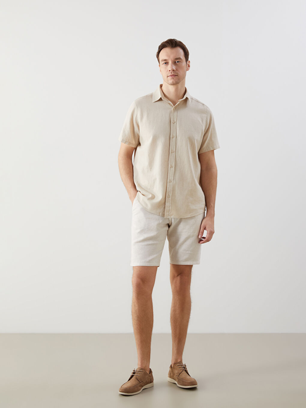 LCWAIKIKI Classic Standard Fit Linen Blend Men's Shorts -S51096Z8-PVJ