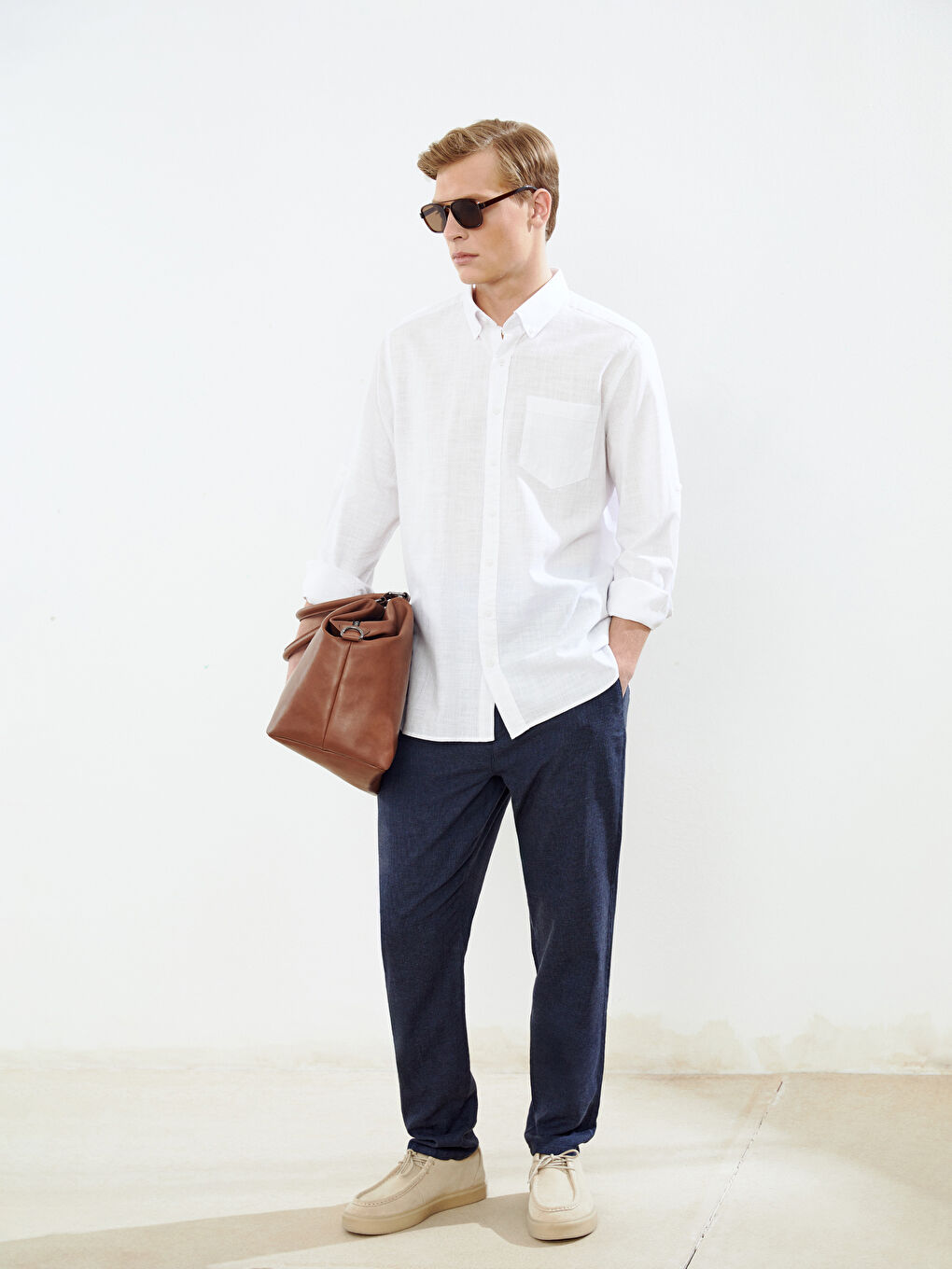 Muške chino pantalone od lanene mešavine standardnog kroja -S51104Z8-KN7