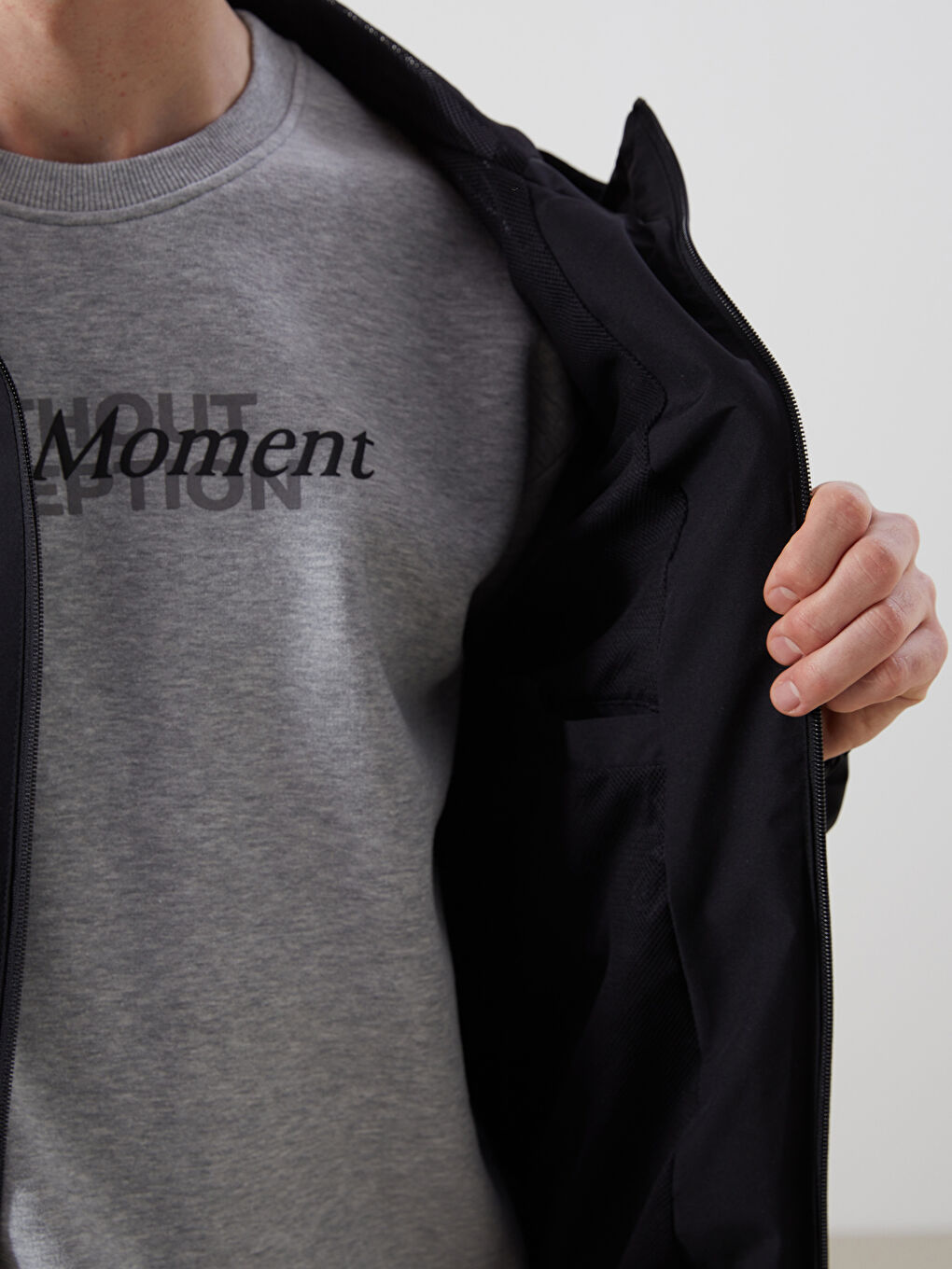 معطف واقي من المطر رجالي بقبّ عادي-2