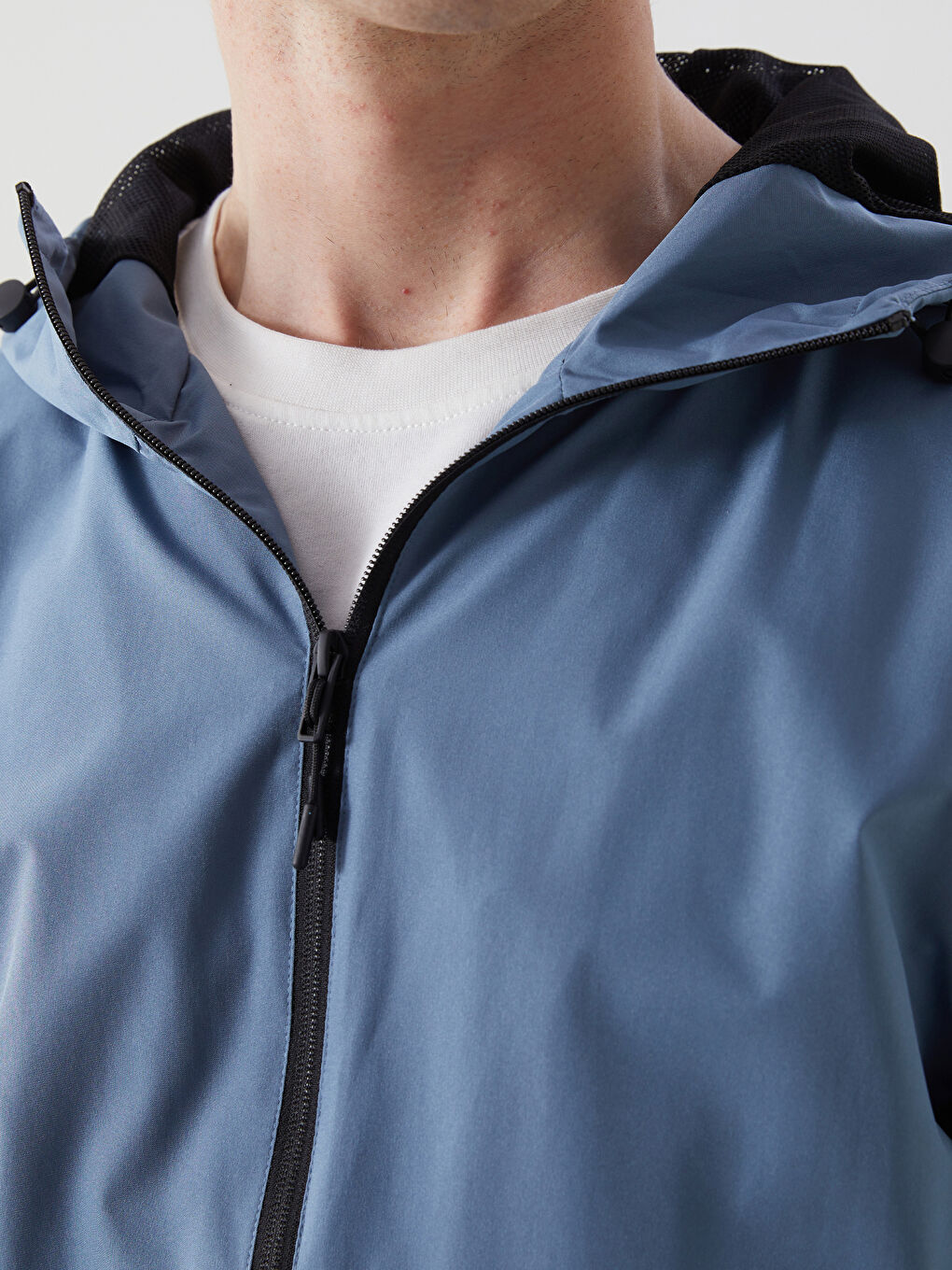 Standard Fit Hooded Men's Raincoat -S51512Z8-QJ0