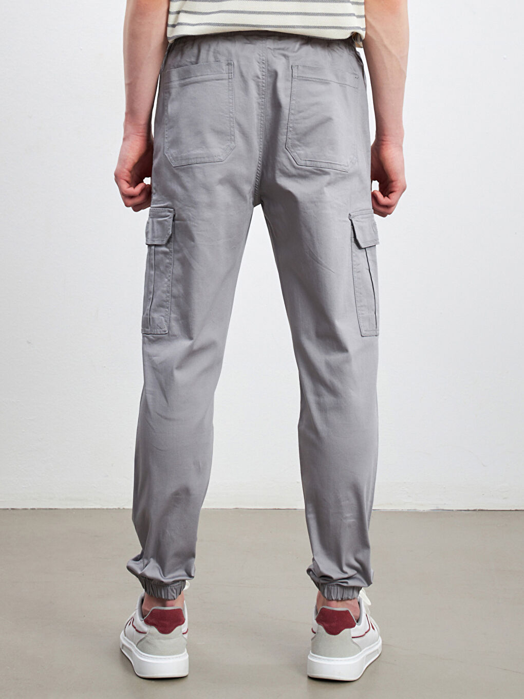 بنطلون كارغو بقصة عادية للرجال-3