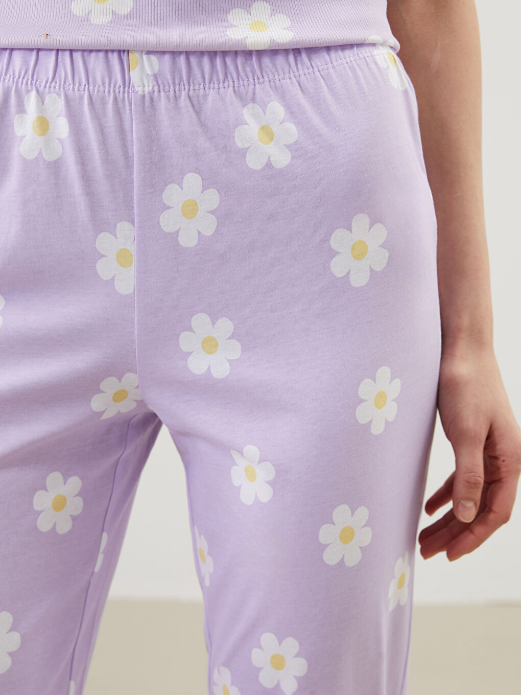 LCW Young Elasticated Waist Floral Women's Jogger Pyjama Bottoms -S51752Z8-LSC