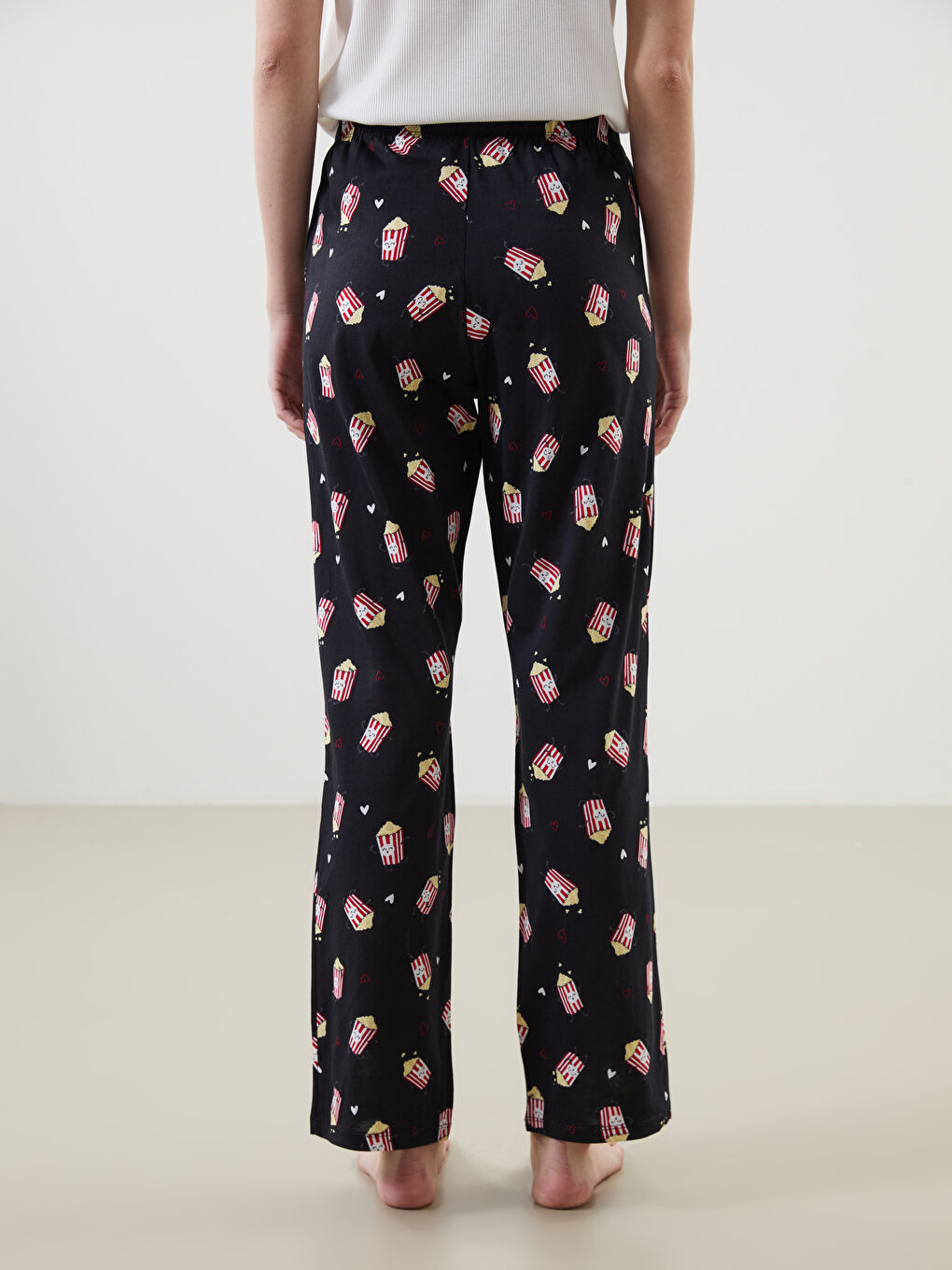 Siyah Beli Lastikli Baskılı Kadın Pijama Altı-3