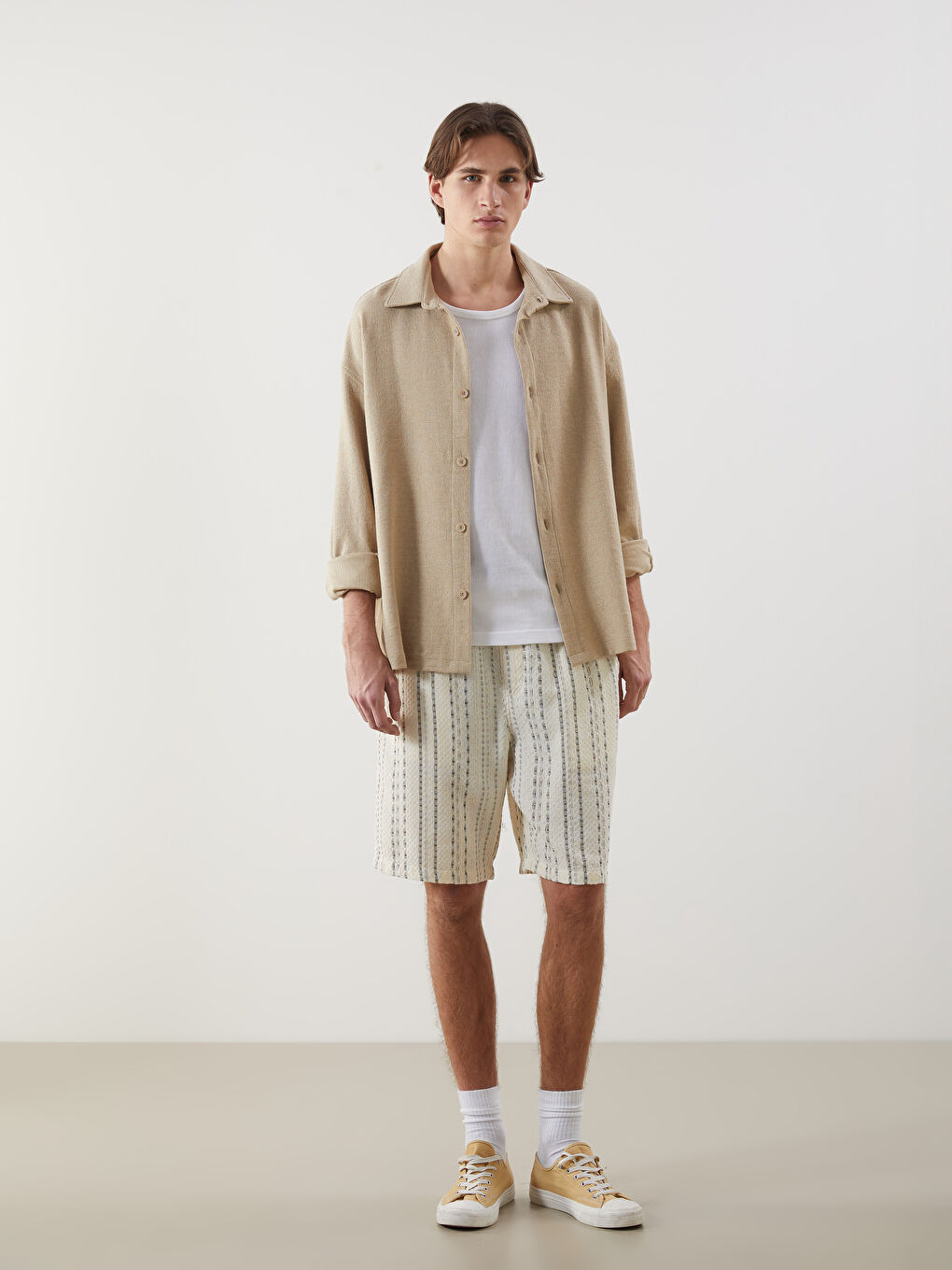 Bej Rahat Kalıp Uzun Kollu Gabardin Erkek Gömlek-2