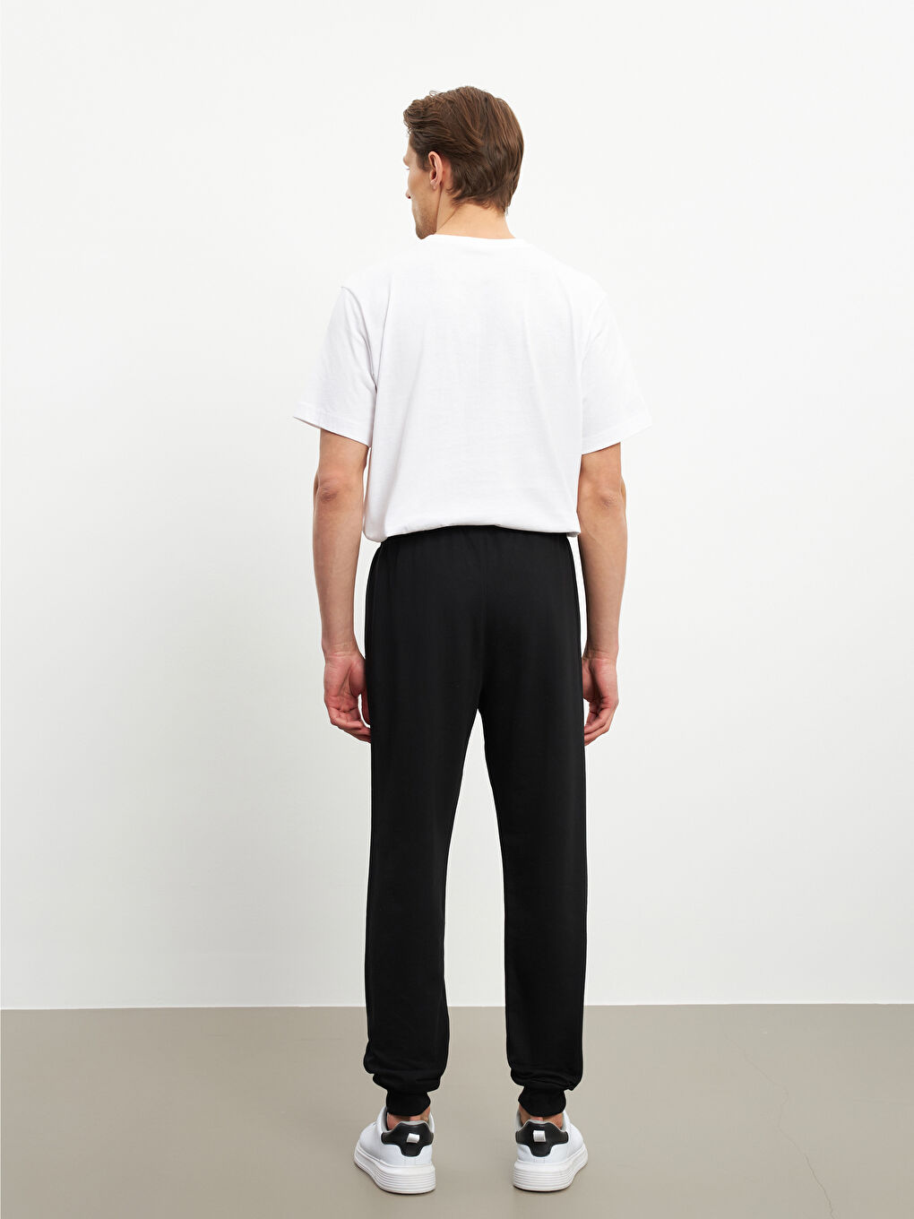 LCWAIKIKI Classic Standard Fit Men's Jogger Sweatpants -S52016Z8-CVL