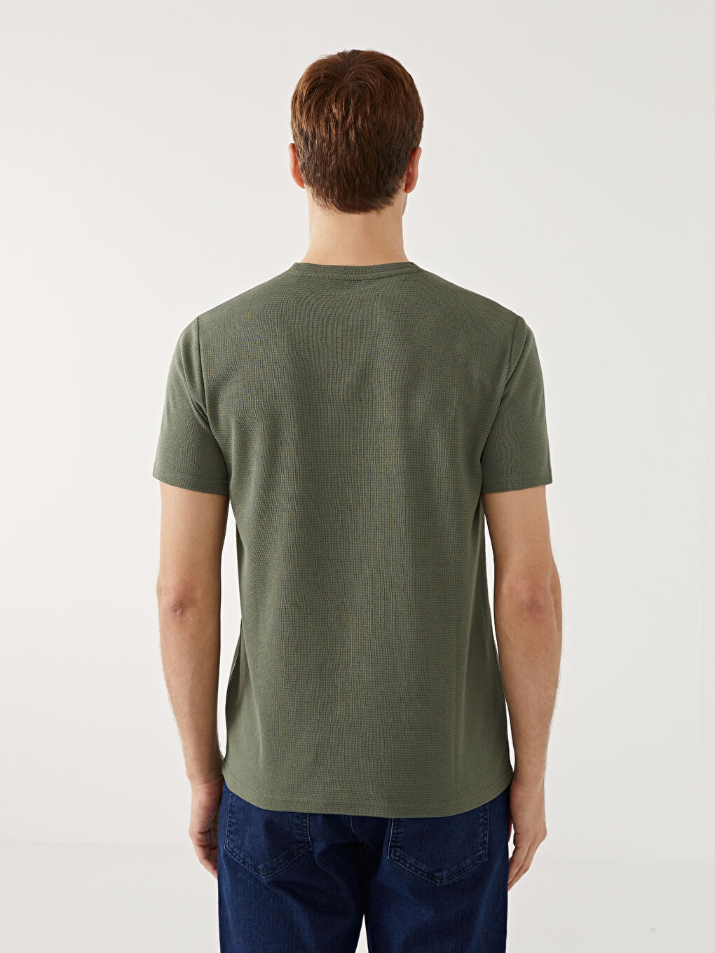 تيشيرت رجالي كم قصير بياقة دائرية مُنَظَّم-7