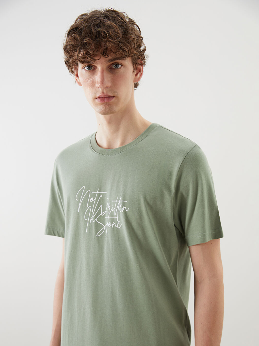 T-shirt en Jersey Imprimé à Col Rond pour Hommes