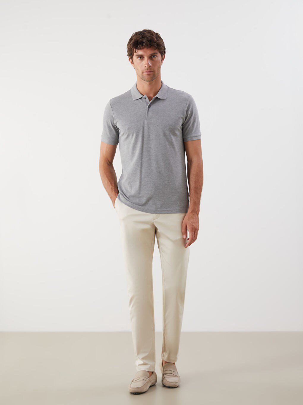 Gri Polo Yaka Kısa Kollu Pike Erkek Tişört-1