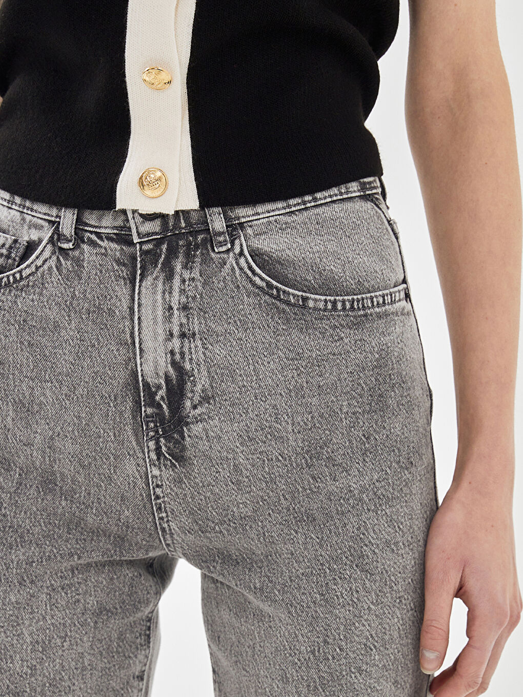 Gri Mom Fit Kadın Jean Pantolon-2