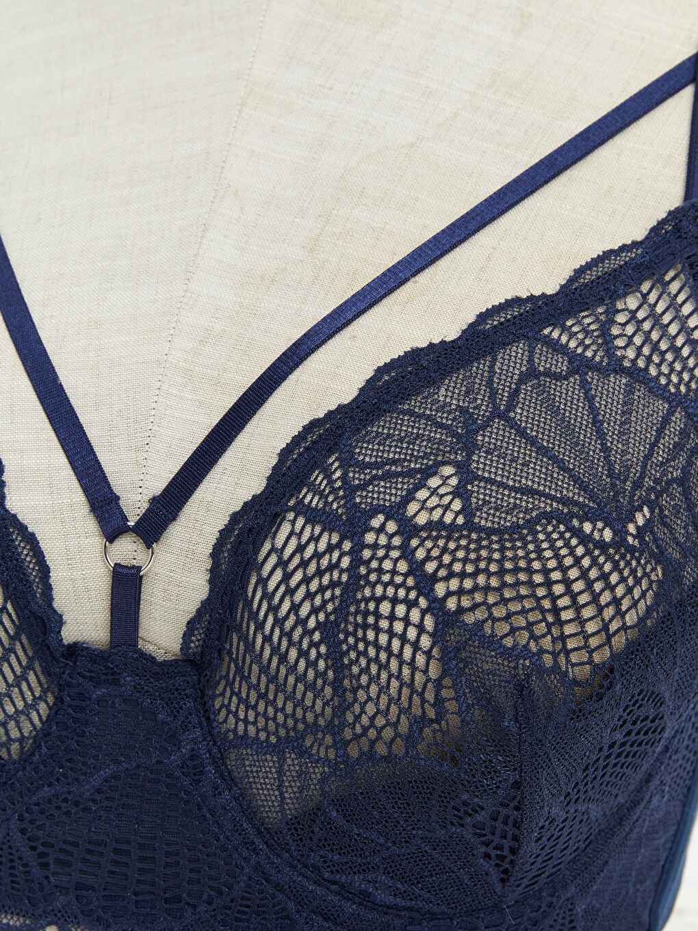 Underwire Non-Padded Lace Fantasy T-Shirt Bra -S52319Z8-R4J