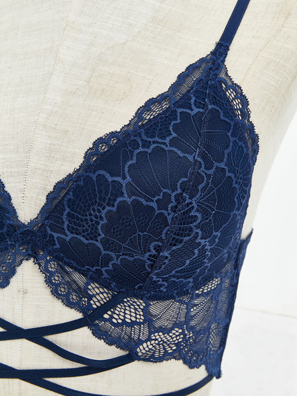 Non-wired Filling Lace Bralette -S52321Z8-R4J