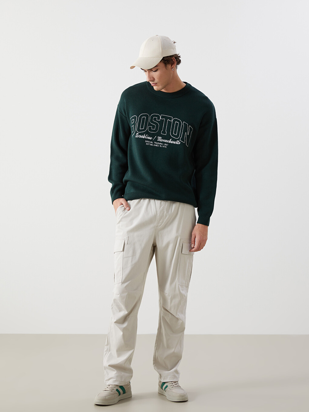 Relaxed Fit Twill Men's Trousers