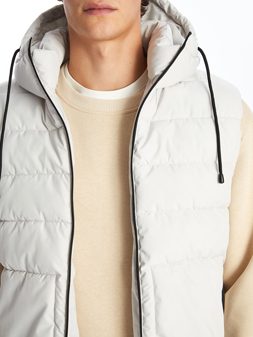 XSIDE Regular Fit Hooded Men's Puffer Gilet -S52361Z8-VD7