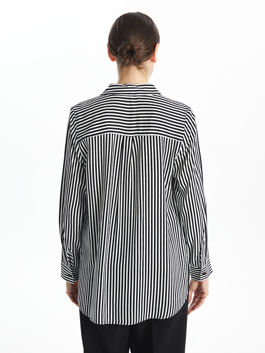 Loose Fit Pleated Women's Shirt -S52364Z8-LEG