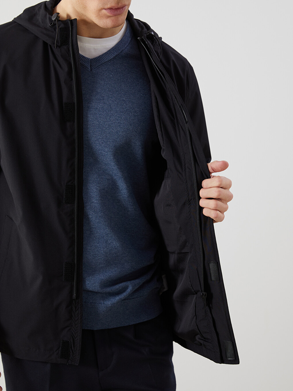 Regular Fit Hooded Men's Thin Coat-2