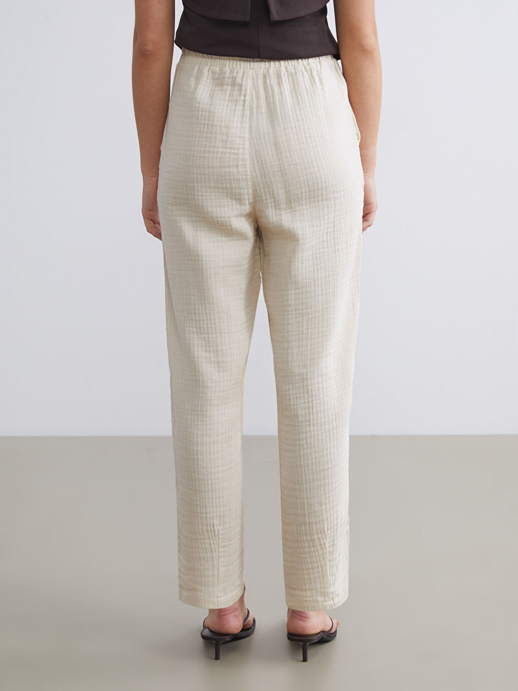 Elasticated Waist Plain Muslin Women's Trousers-6