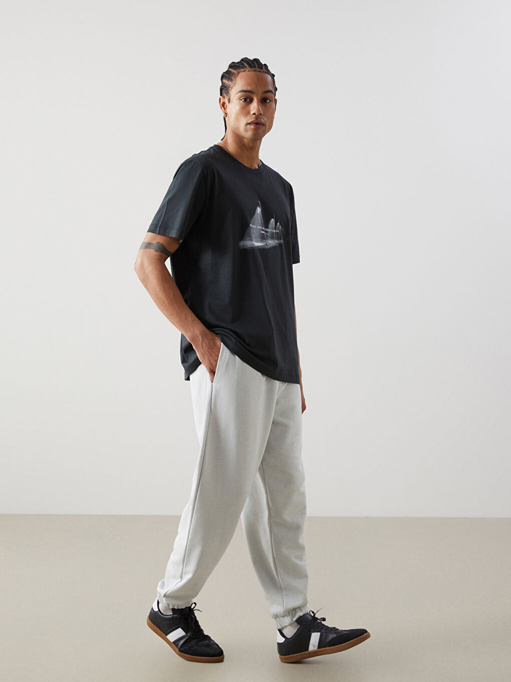 Comfortable Fit Men's Jogger Sweatpants -S52734Z8-RRX