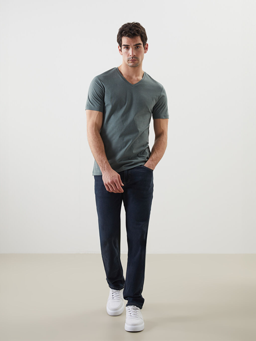 V-Neck Short Sleeve Jersey Men's T-Shirt -S52841Z8-H9D