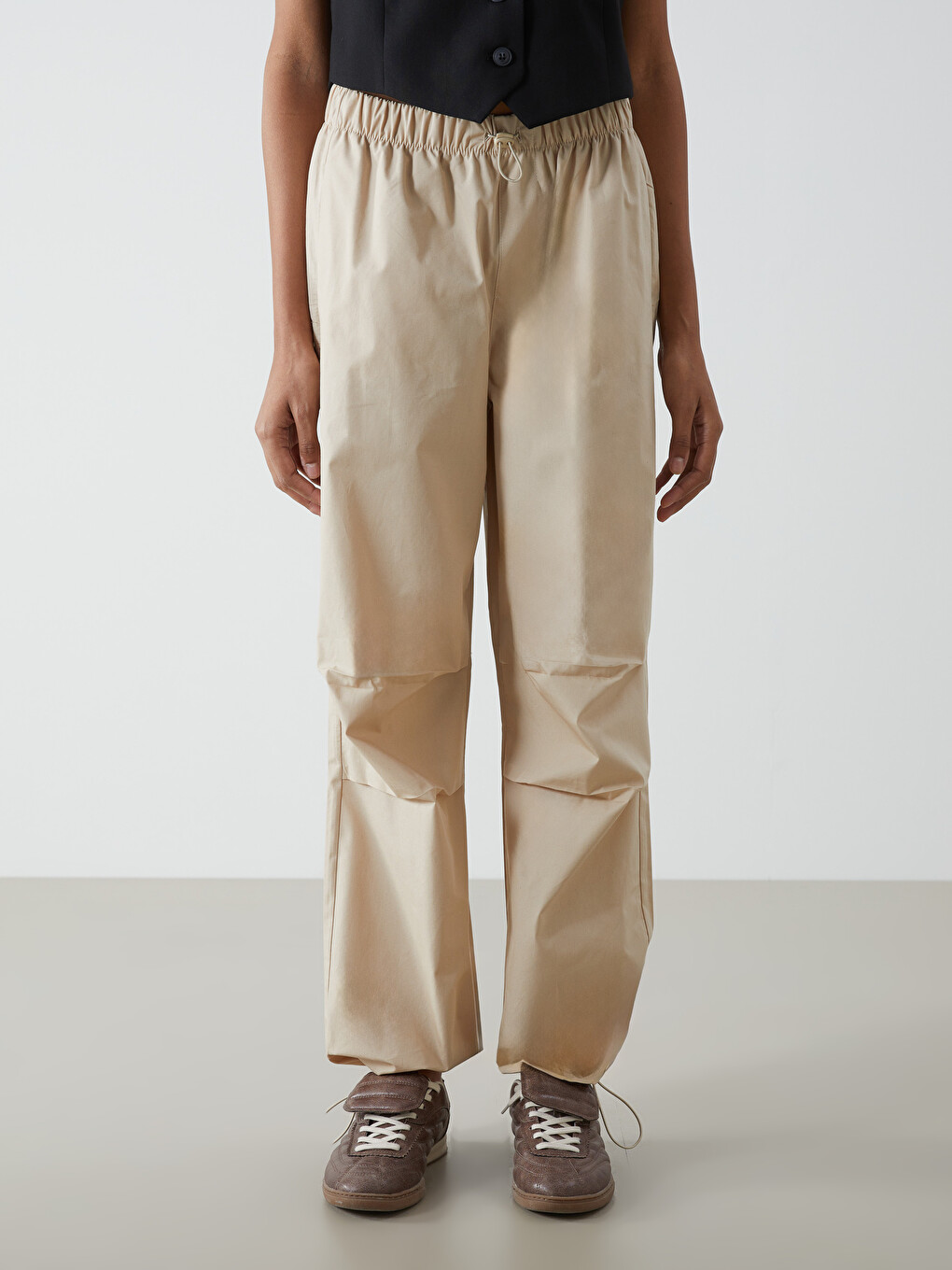 Pantaloni Jogger Cu Talie Elastică Pentru Femei-1