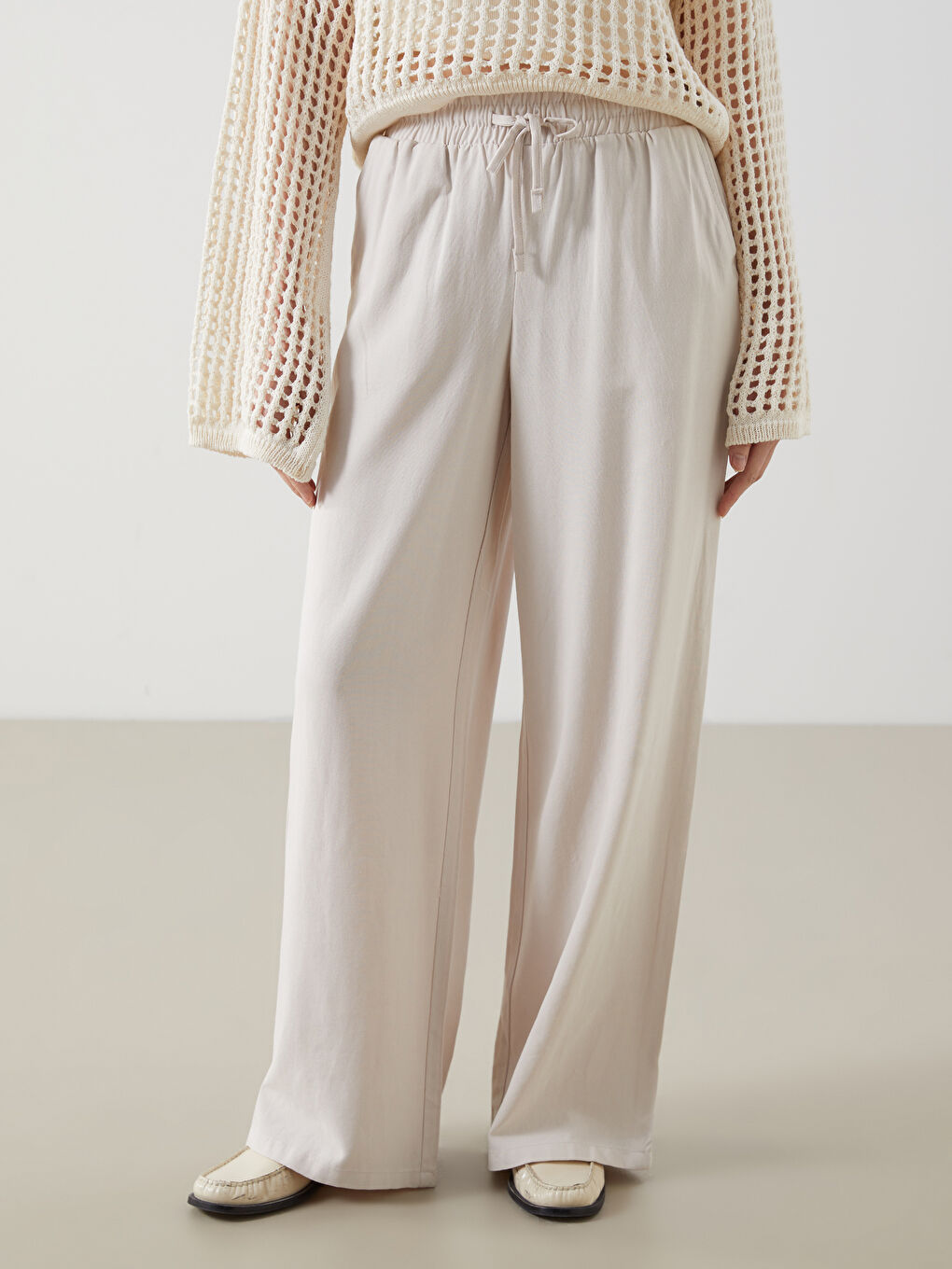 Women's Elastic Waist Linen Blend Trousers-1