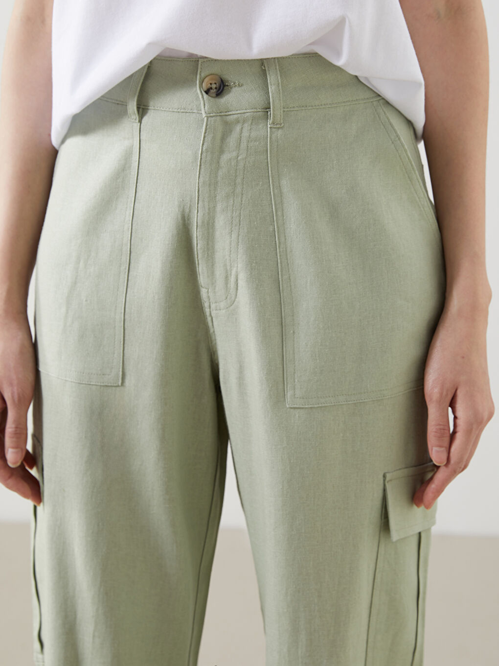 Loose Fit Linen Blend Women's Cargo Trousers -S53027Z8-VKZ