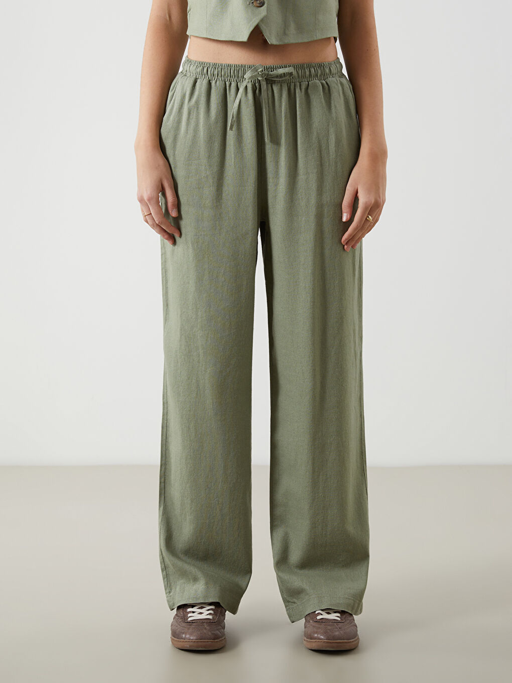Pantalone za žene od mešavine lana sa elastičnim strukom -S53028Z8-VVR