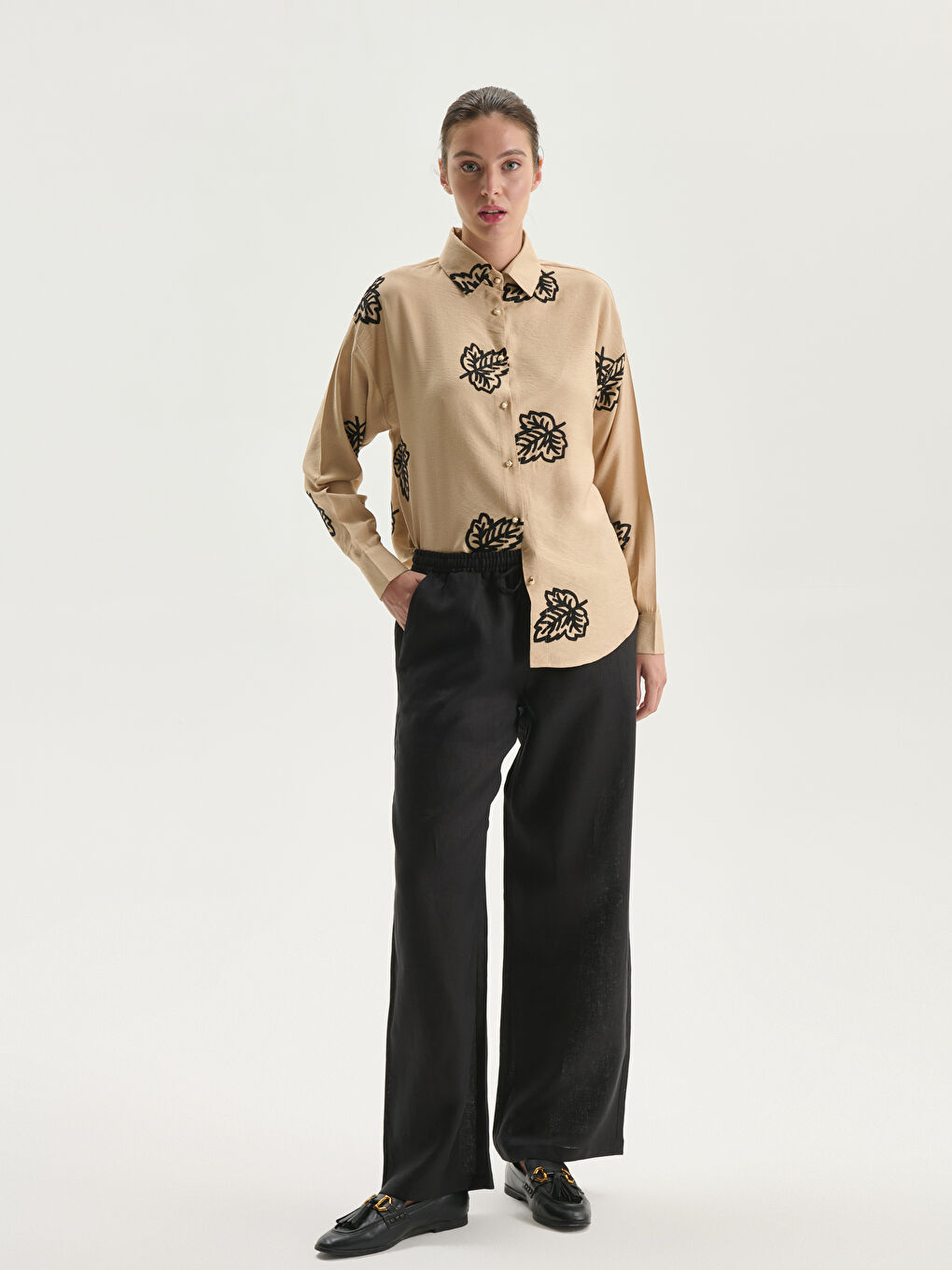 CRNA Pantalone Žene -S53028Z8-CVL