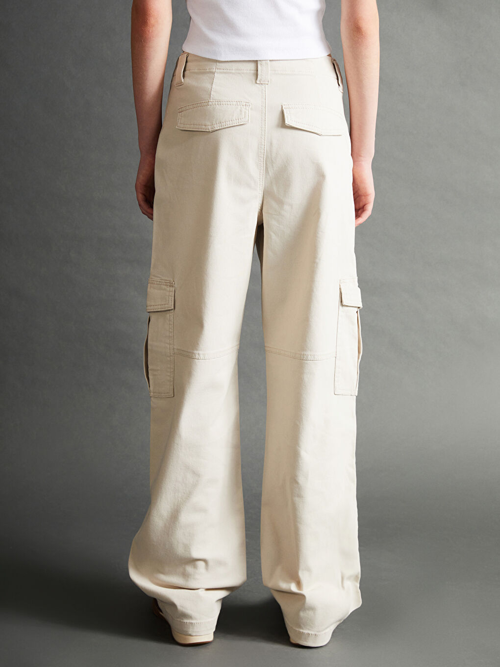 Regular fit kargo pantalone od gabardena za žene -S53031Z8-CTL