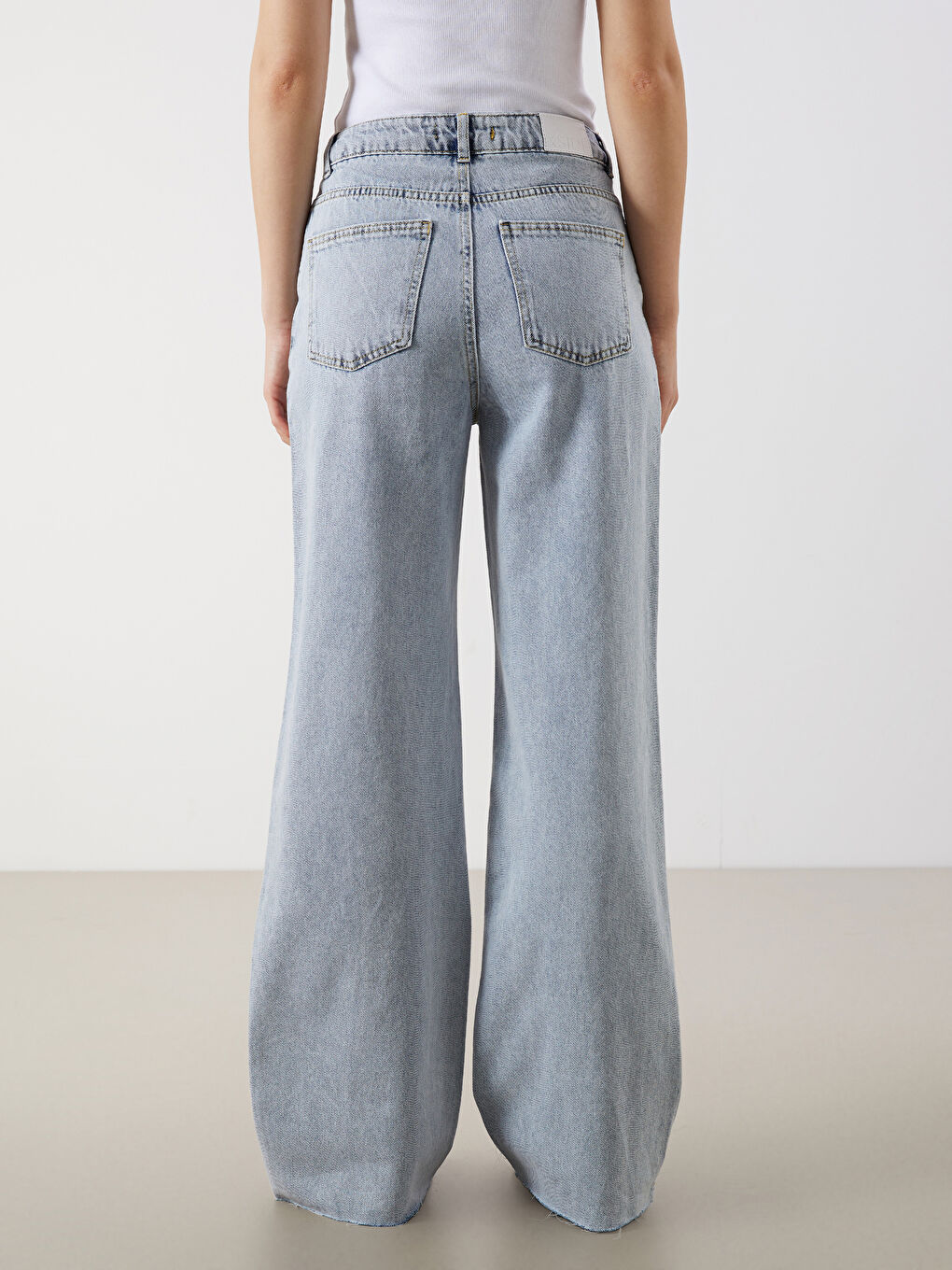 Wideleg Women's Jeans -S53103Z8-RQ1