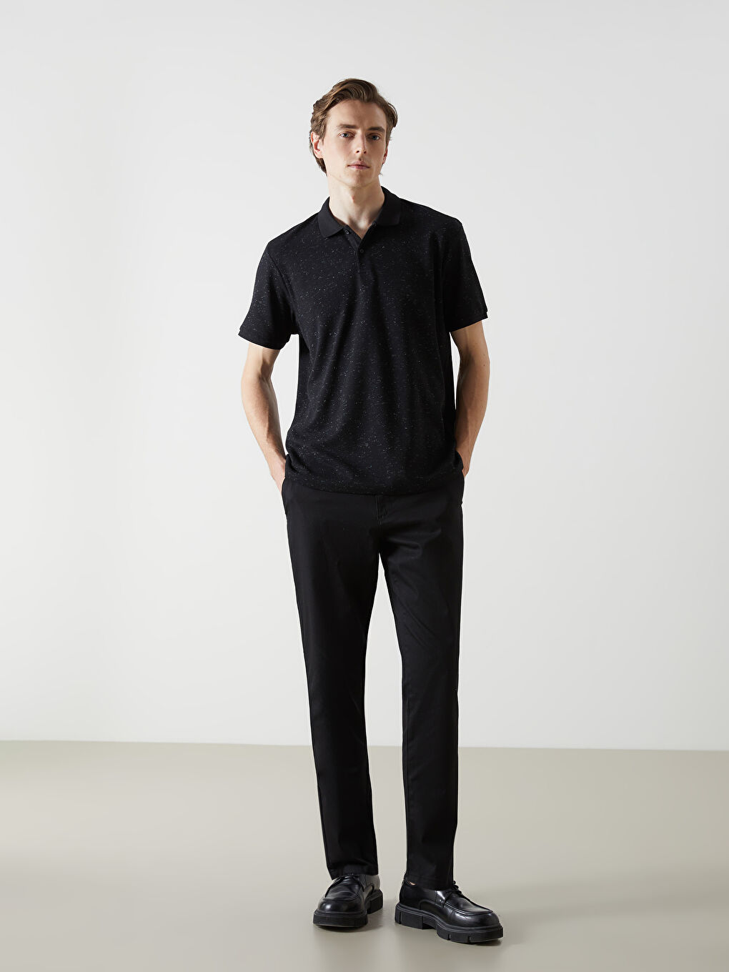 Muške slim-fit chino pantalone -S53169Z8-CVL