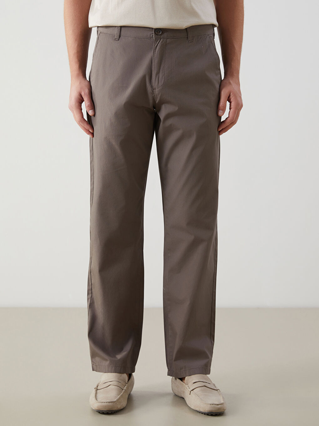 Relaxed Fit Men's Chino Trousers -S53170Z8-KDE