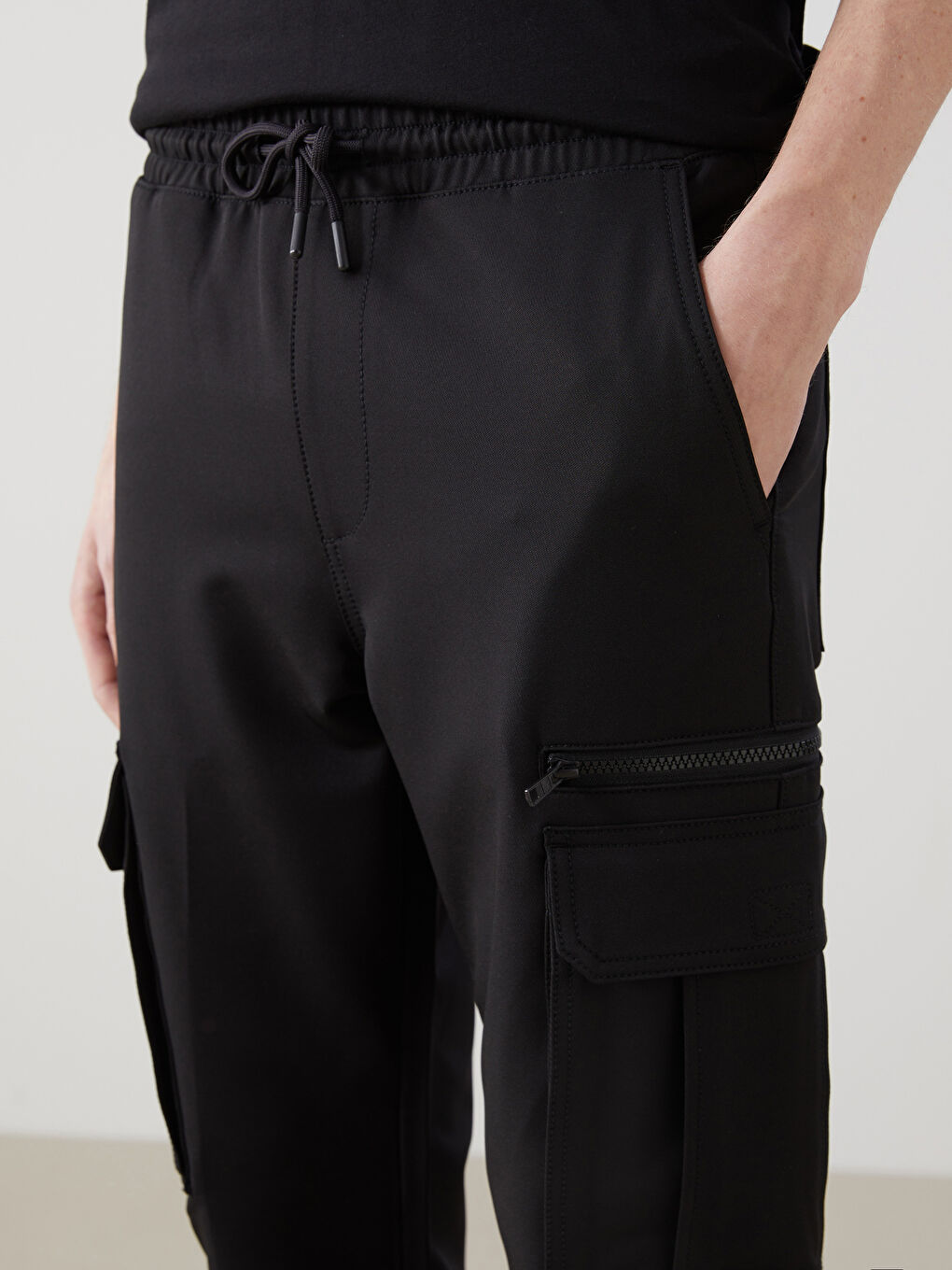 پانتۆڵی بارهەڵگر ڕه‌ش پیاو -S53176Z8-RQL