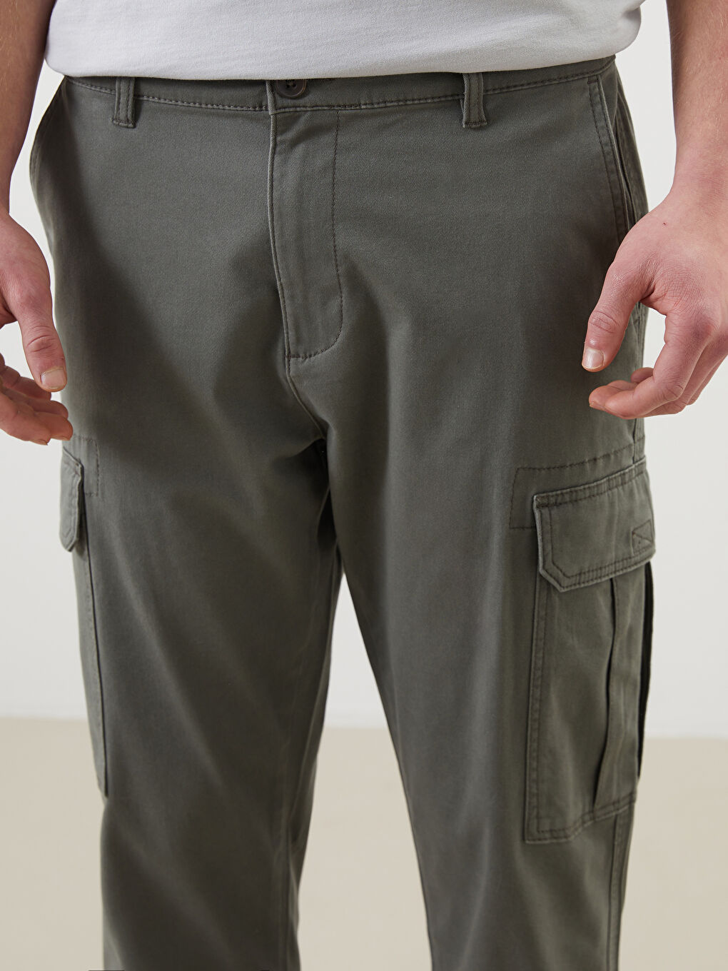 Standard Fit Gabardine Men's Trousers -S53177Z8-YAG