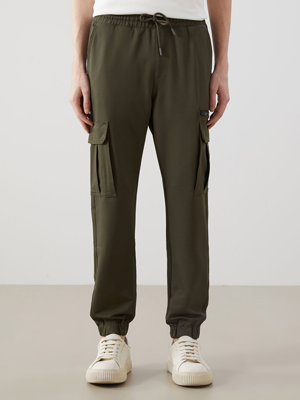 TAMNO ŽUTA Jogger pantalone Muškarci -S53188Z8-MGL