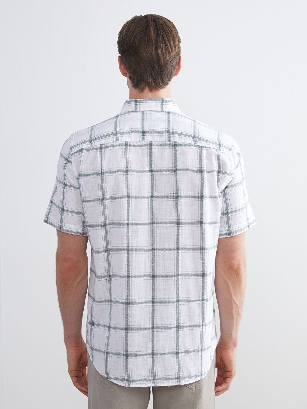 LCWAIKIKI Classic Regular Fit Short Sleeve Plaid Poplin Men's Shirt -S53338Z8-LME
