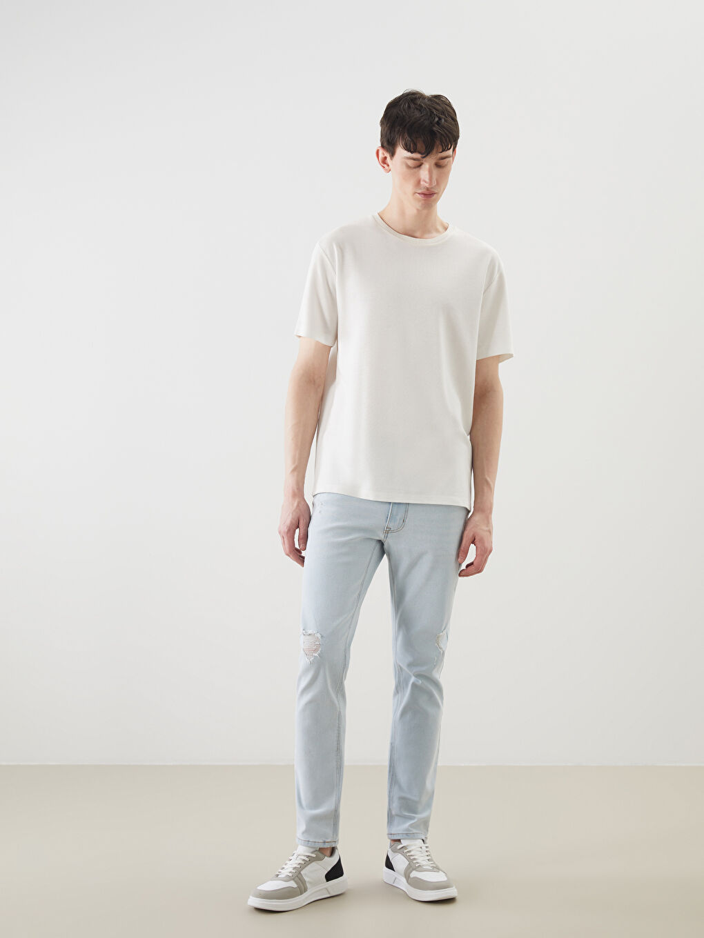 750 Slim Fit Men's Jeans -S53401Z8-311