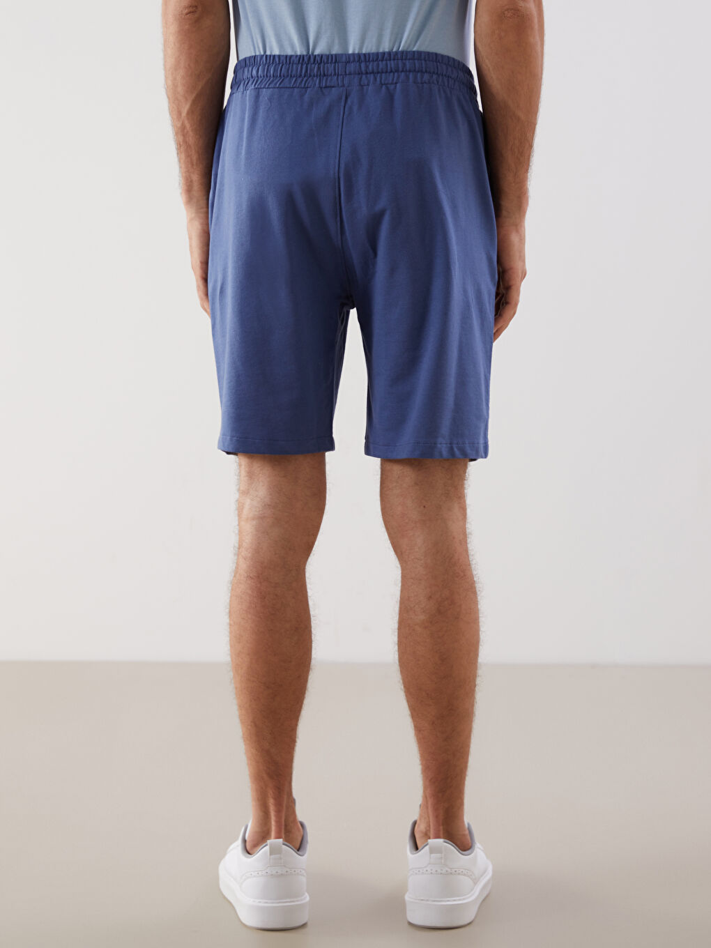 Standard Fit Men's Shorts -S53431Z8-SXK