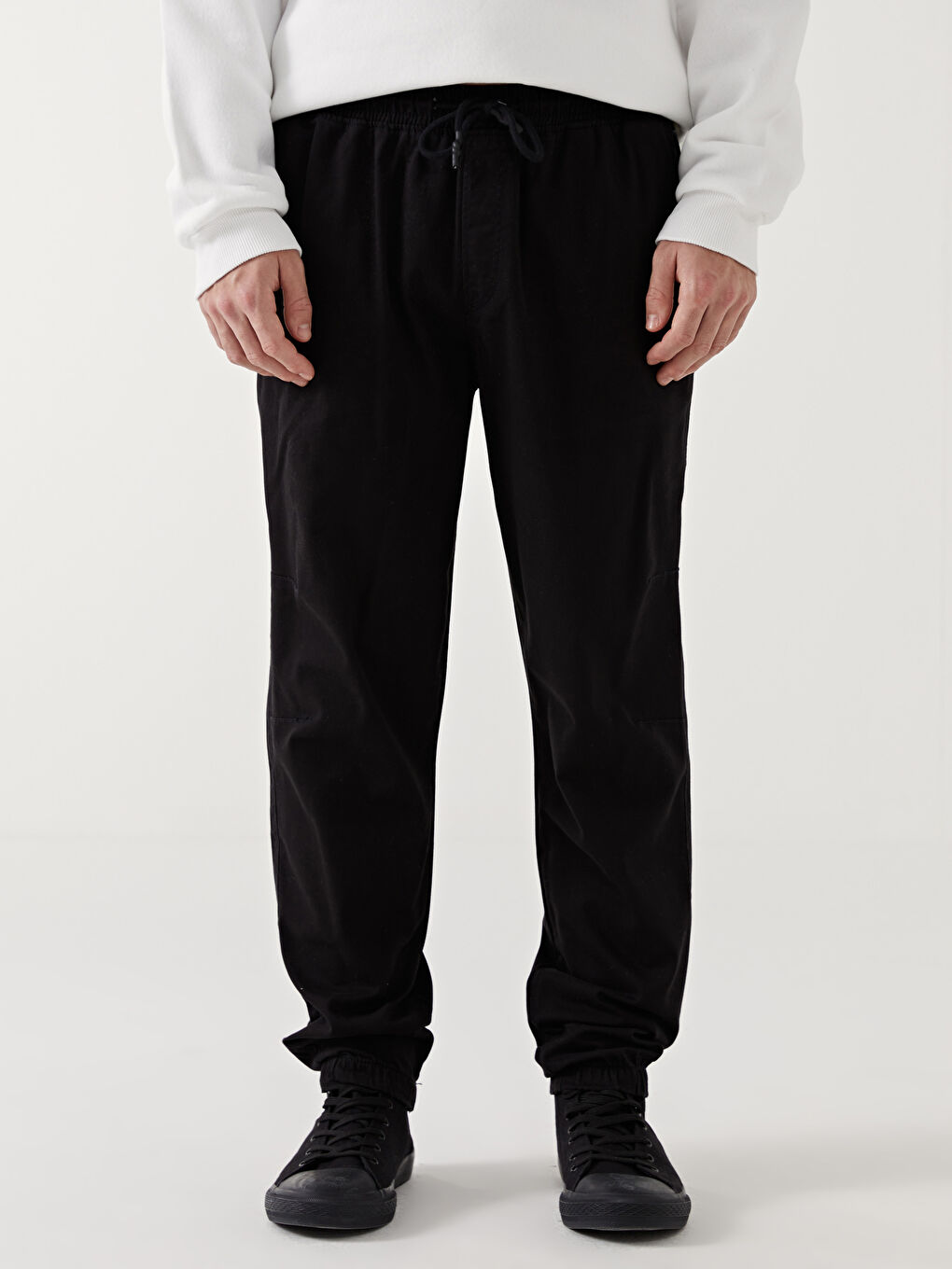 Muške džoger pantalone od gabardena, klasičan kroj -S53510Z8-RQL