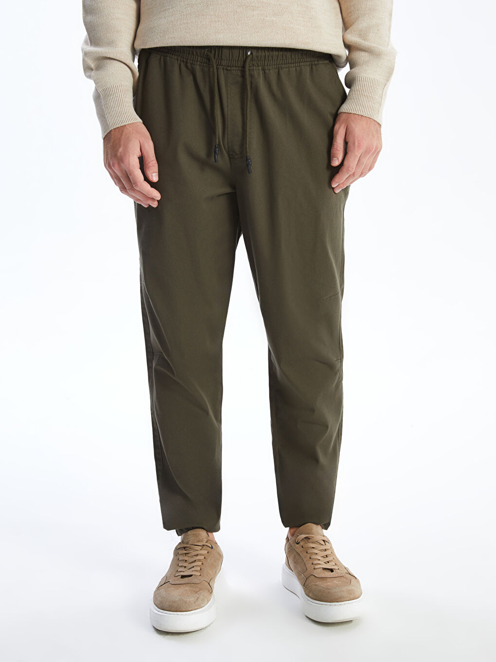 Muške džoger pantalone od gabardena, klasičan kroj -S53510Z8-SEM