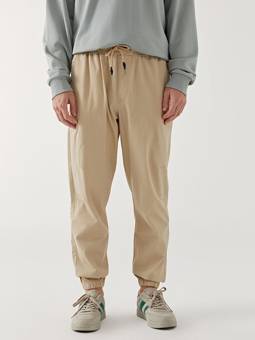 Muške džoger pantalone od gabardena, klasičan kroj -S53510Z8-S5P