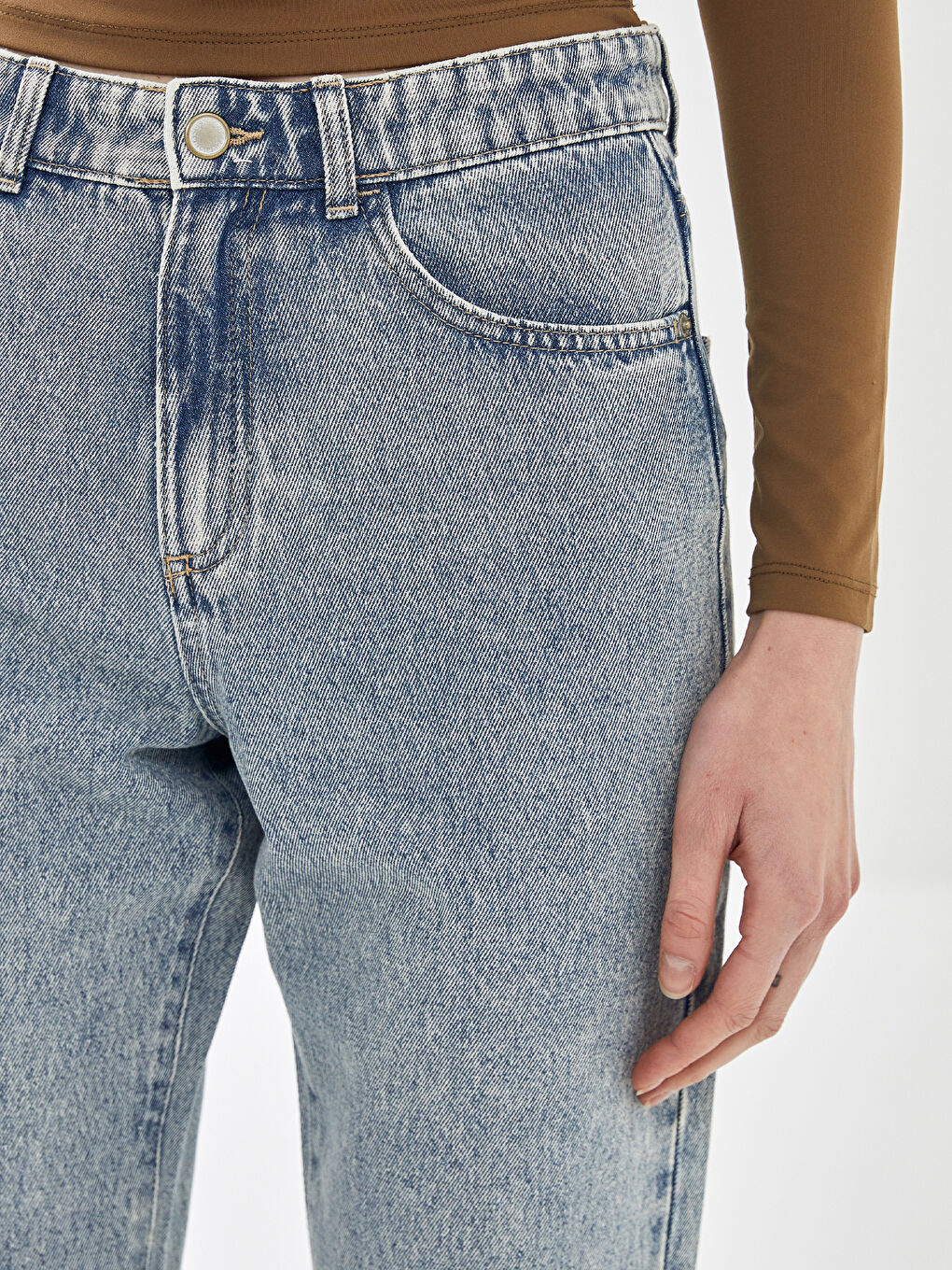 Straight Fit Women's Jeans -S53570Z8-311
