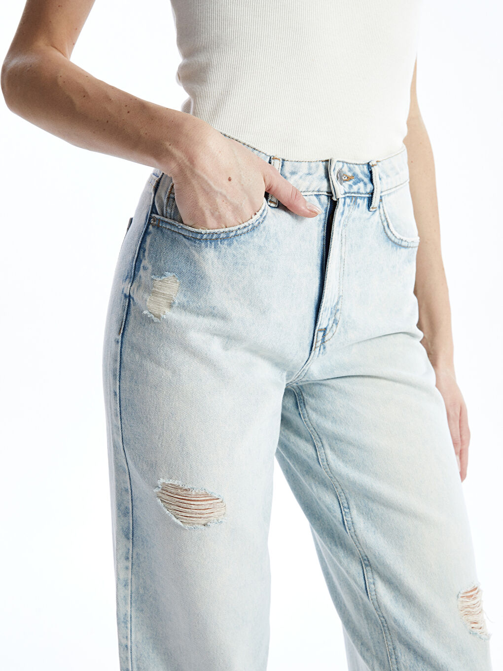 Boyfriend Ripped Detailed Women's Jeans -S53578Z8-869