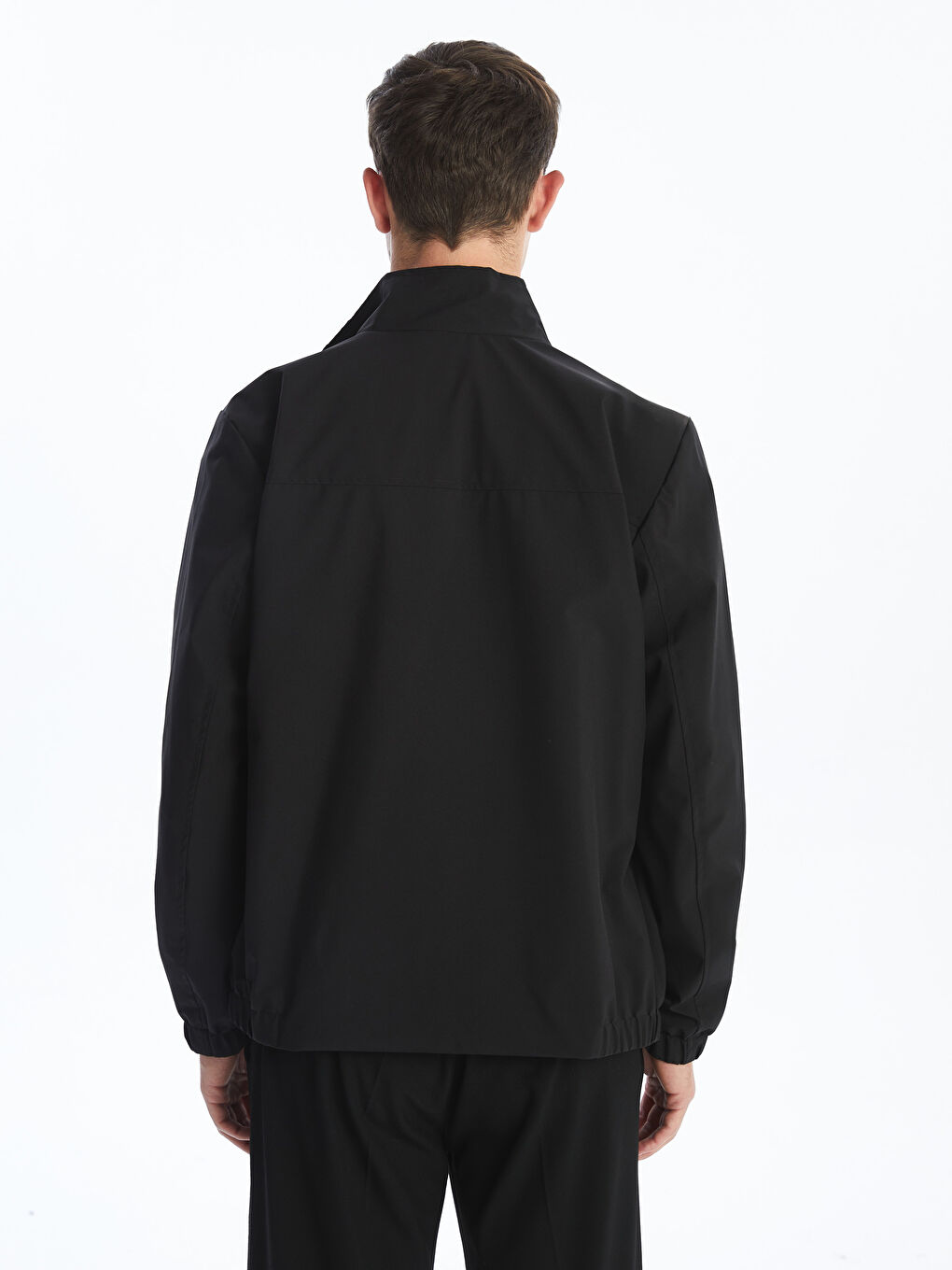 სტანდარტული მორგება ძაბრისებრი საყელო მამაკაცის თხელი ქურთუკი-4