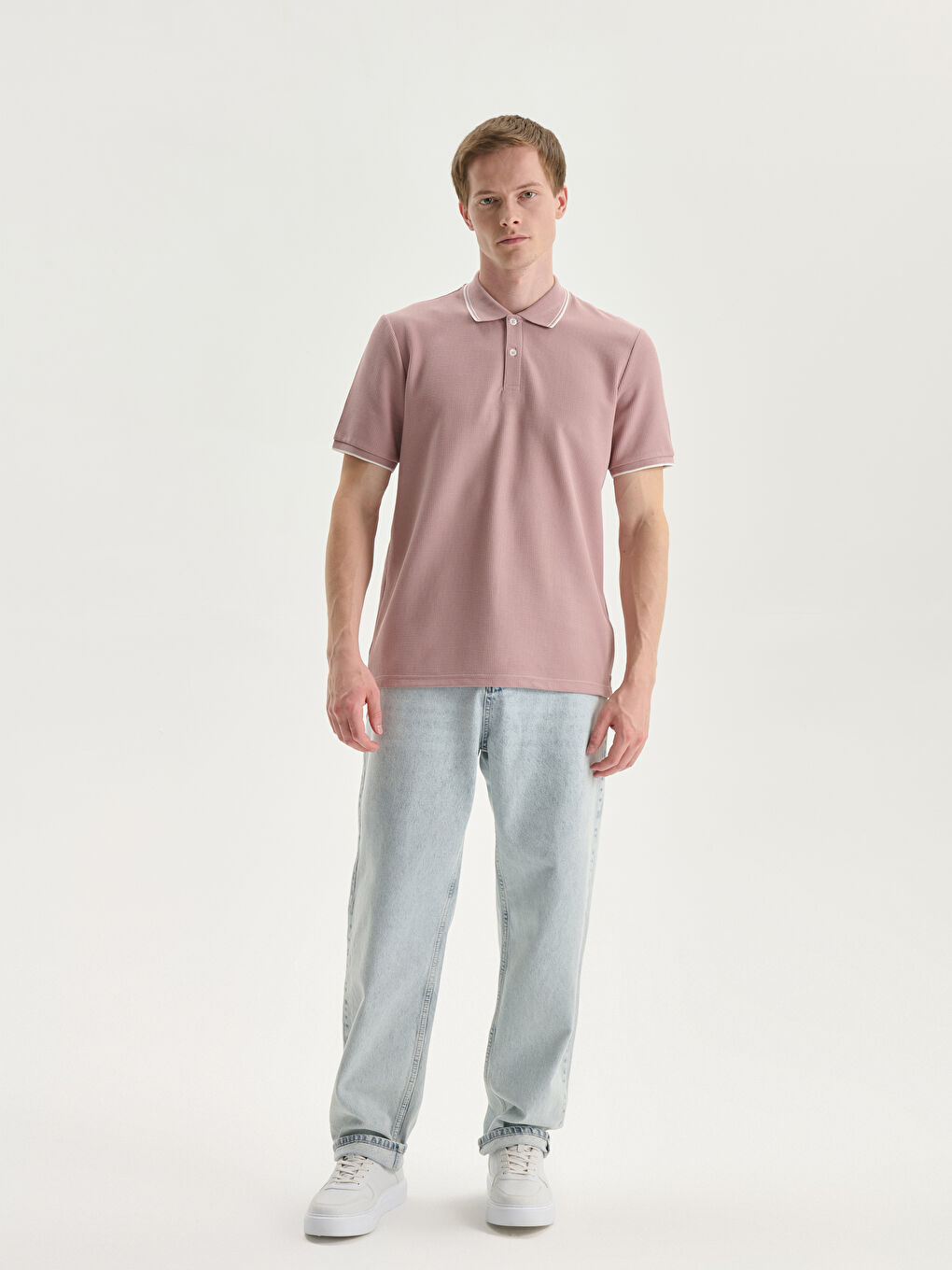 LC WAIKIKI Polo Neck Men's Textured T-Shirt -S54000Z8-SPR