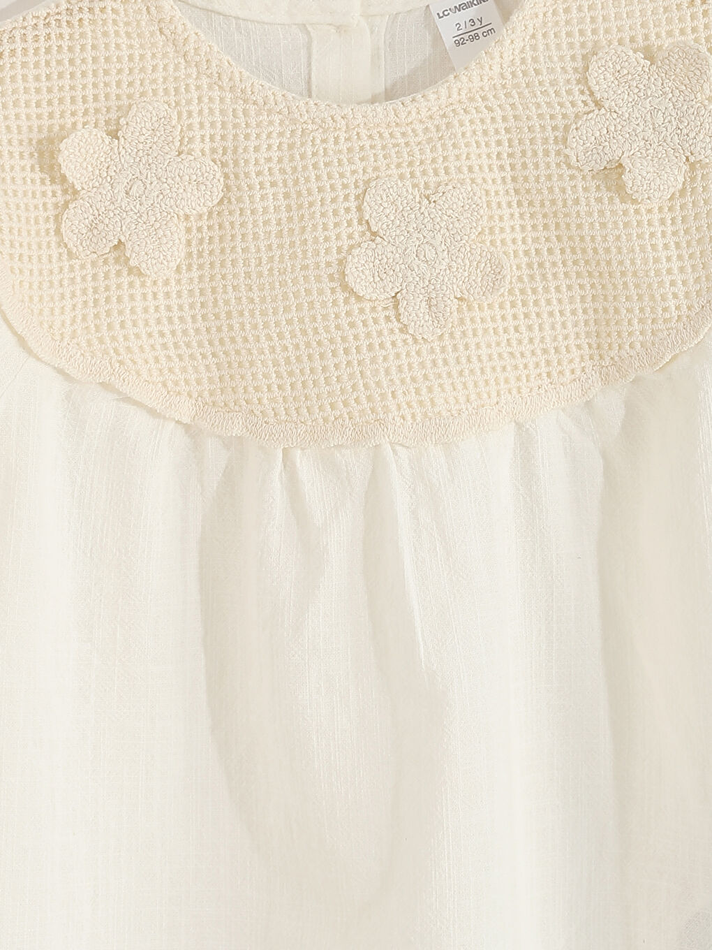 მრგვალი საყელო მოქარგული გოგონებისთვის ბლუზი-3