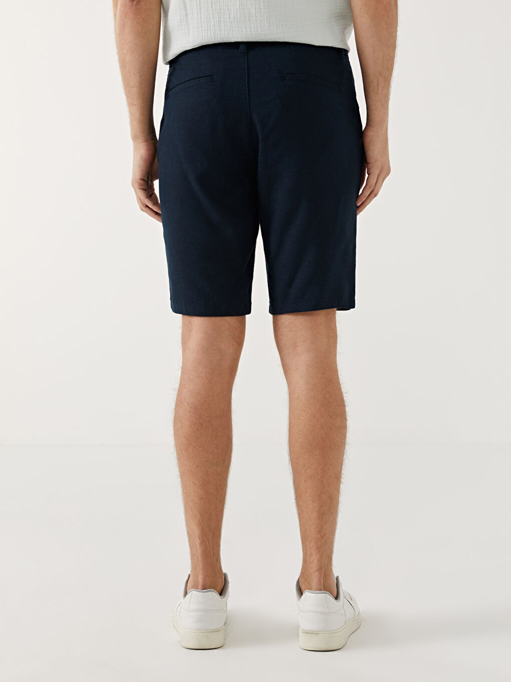 Relaxed Fit Linen Blend Men's Shorts-3