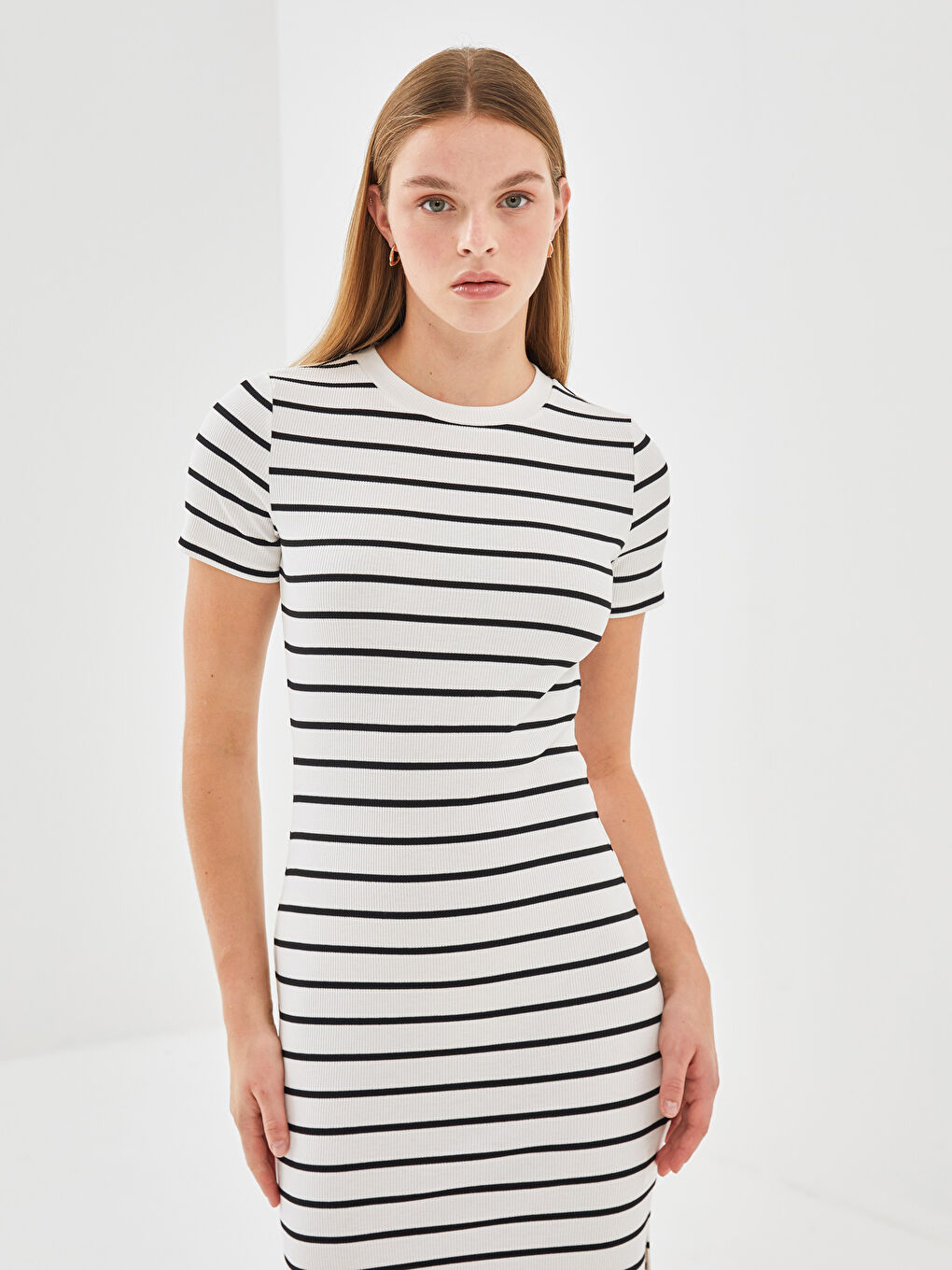 LCW Vision Gestreiftes Schlitz-Kleid für Damen in Midi-Länge -W4IE21Z8-LJX