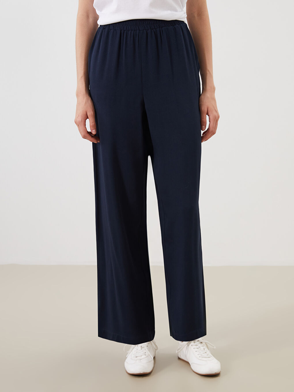 Lacivert Beli Lastikli Geniş Paça Kadın Pantolon-1