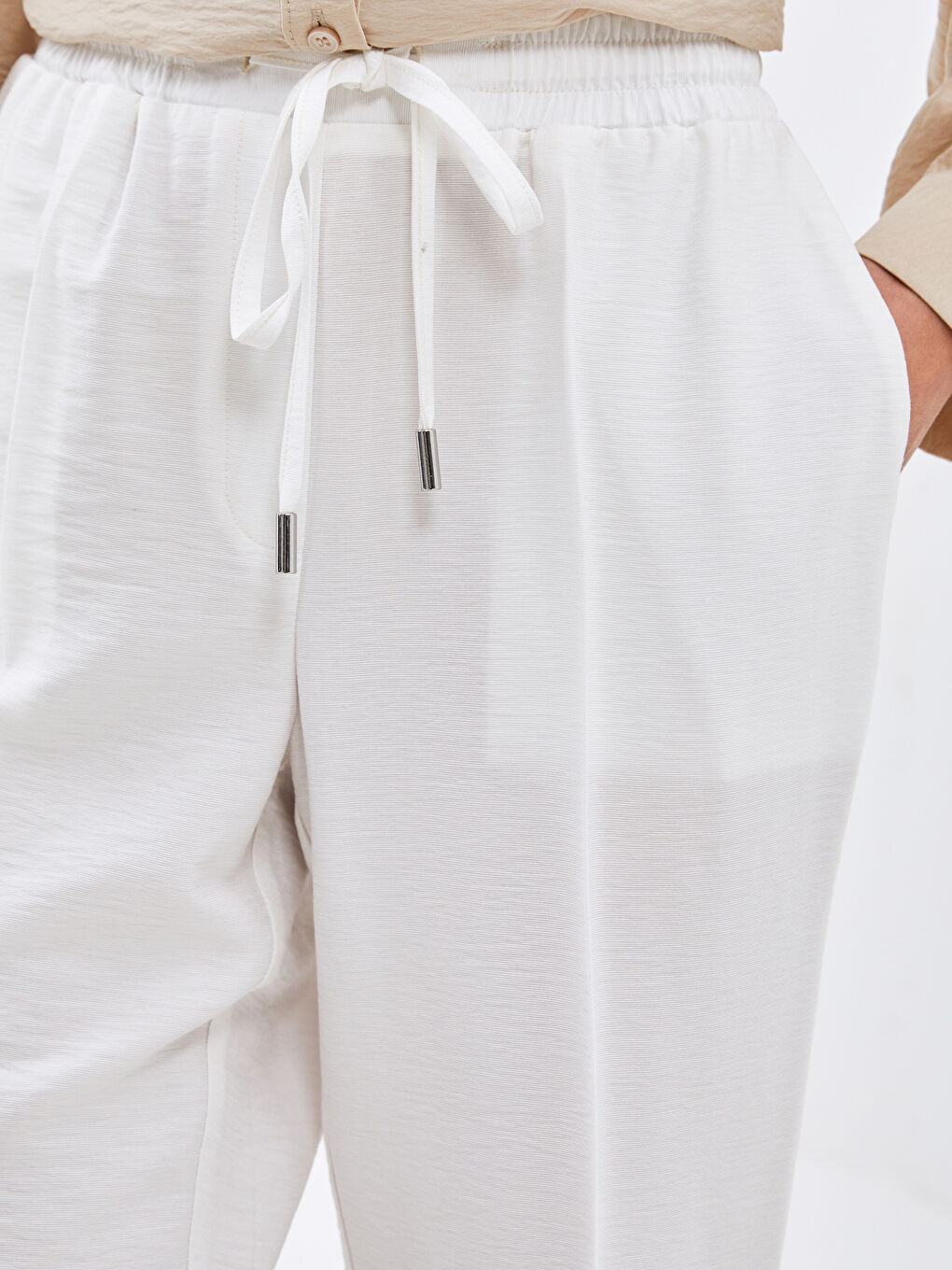 LCW Modest Beli Lastikli Havuç Kesim Kadın Pantolon -S54396Z8-QVD
